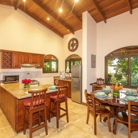 "Hana'S Celeste Retreat" Large Modern Villa Sleeps 6 On 20 Acres Of Nature! Bijagua Εξωτερικό φωτογραφία