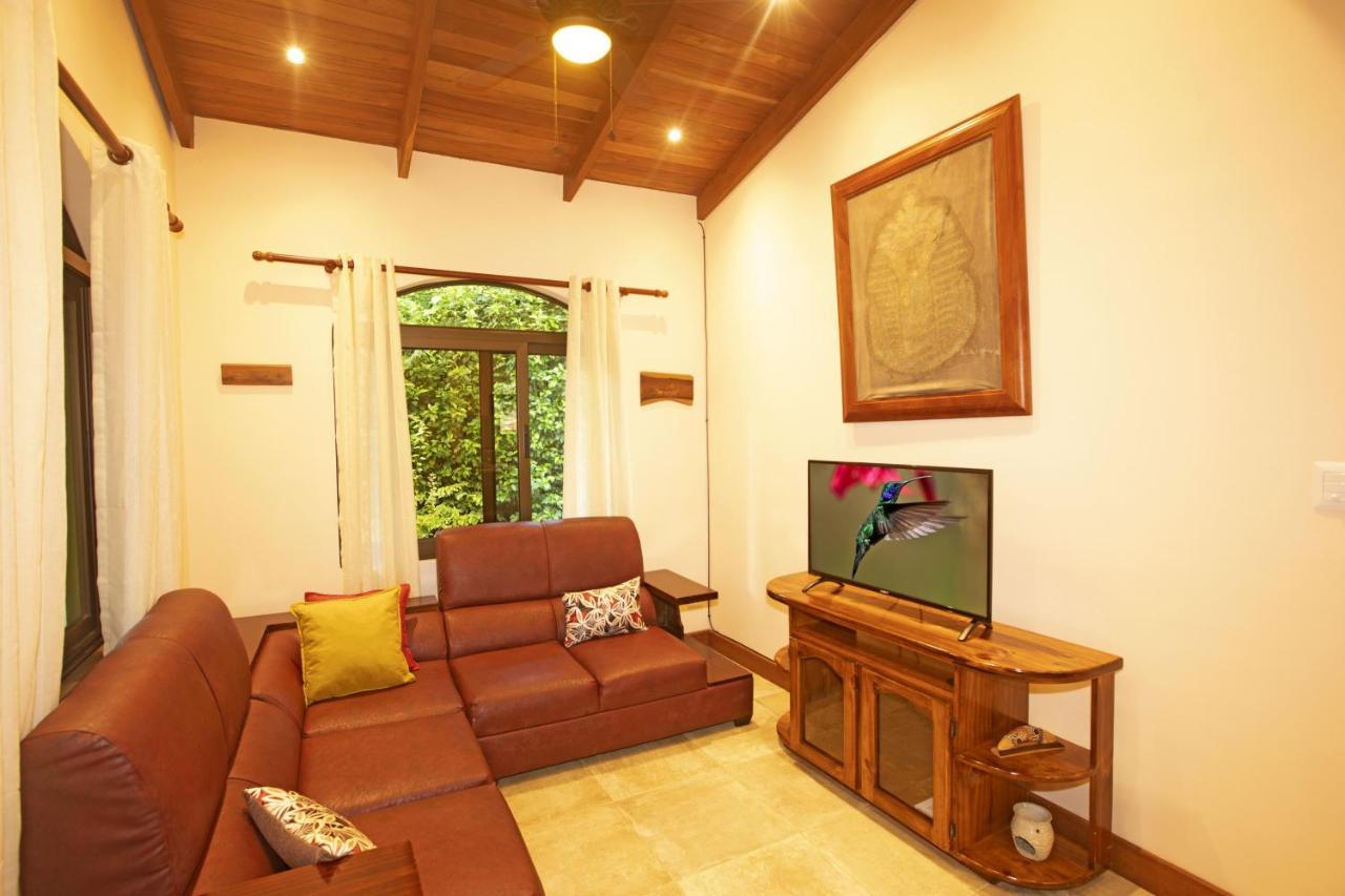 "Hana'S Celeste Retreat" Large Modern Villa Sleeps 6 On 20 Acres Of Nature! Bijagua Εξωτερικό φωτογραφία